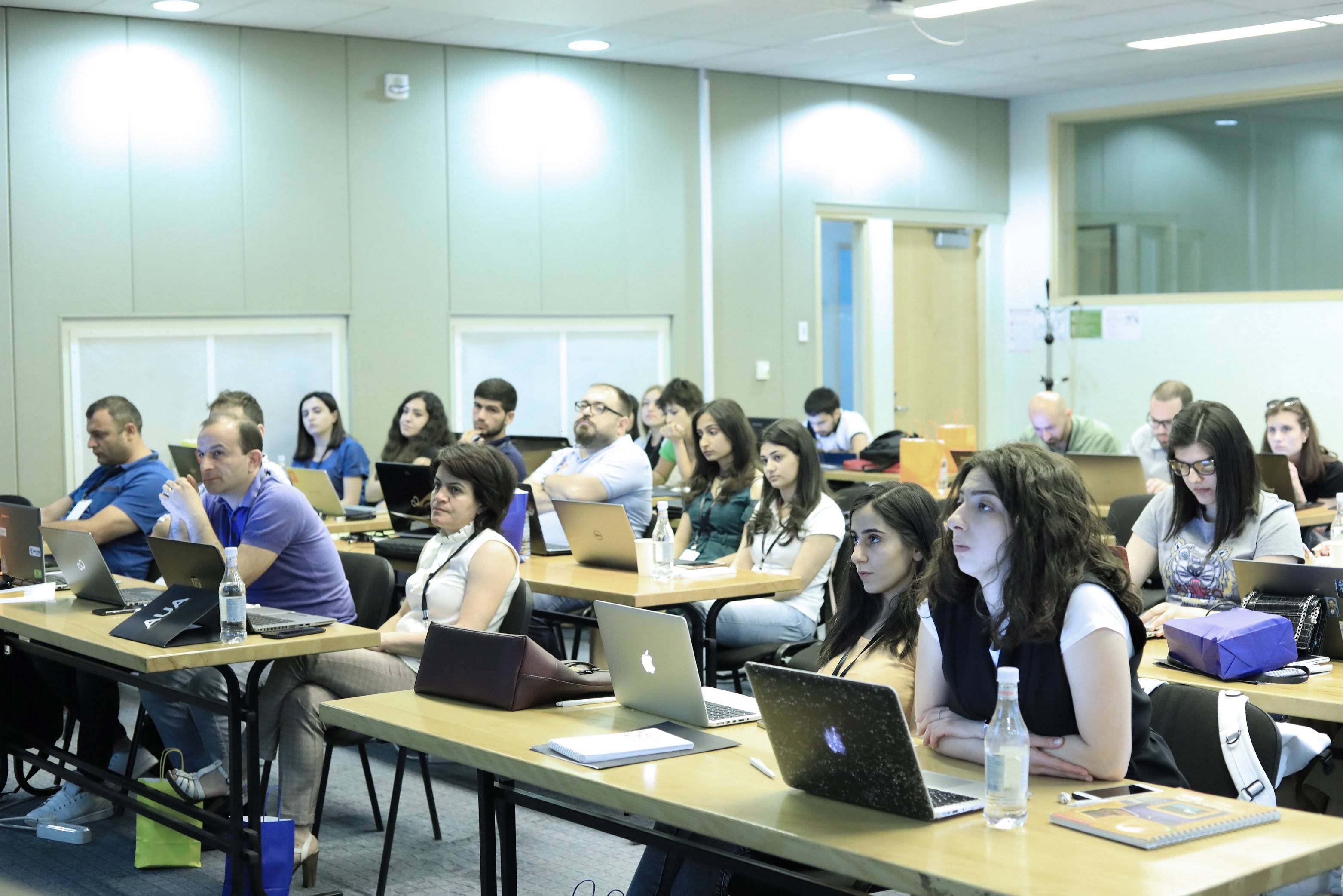 Beeline-ի աջակցությամբ Հայաստանի ամերիկյան համալսարանում մեկնարկեց «Տվյալագիտության ամառային դպրոց 2019»-ը